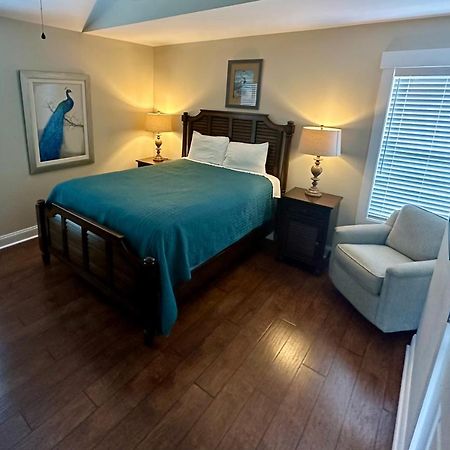 Cape Fear Vineyard And Winery Hotel Elizabethtown Exterior photo