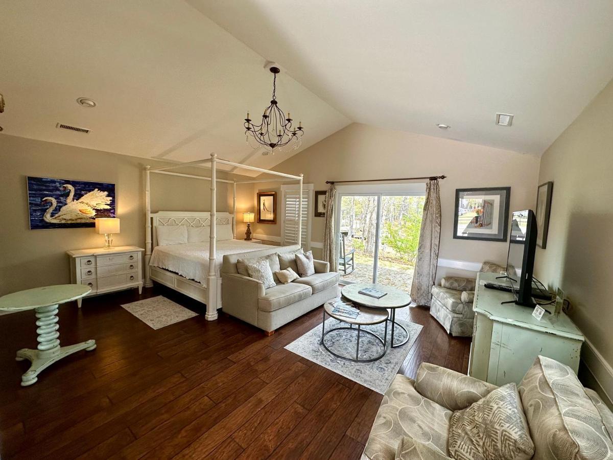 Cape Fear Vineyard And Winery Hotel Elizabethtown Exterior photo