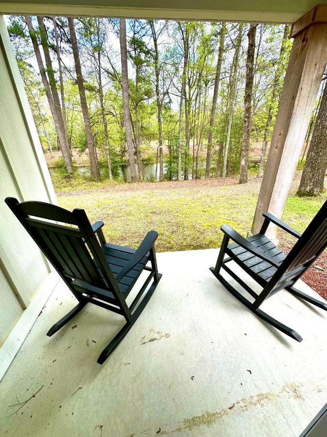 Cape Fear Vineyard And Winery Hotel Elizabethtown Exterior photo